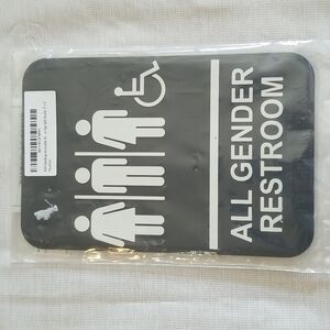 ADA ALL GENDER HANDYICAP ACCESSIBLE SIGN WITH BRAILLE 9" X 6"